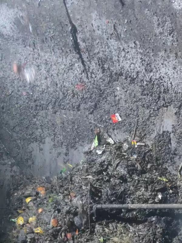 华亭污水池清理